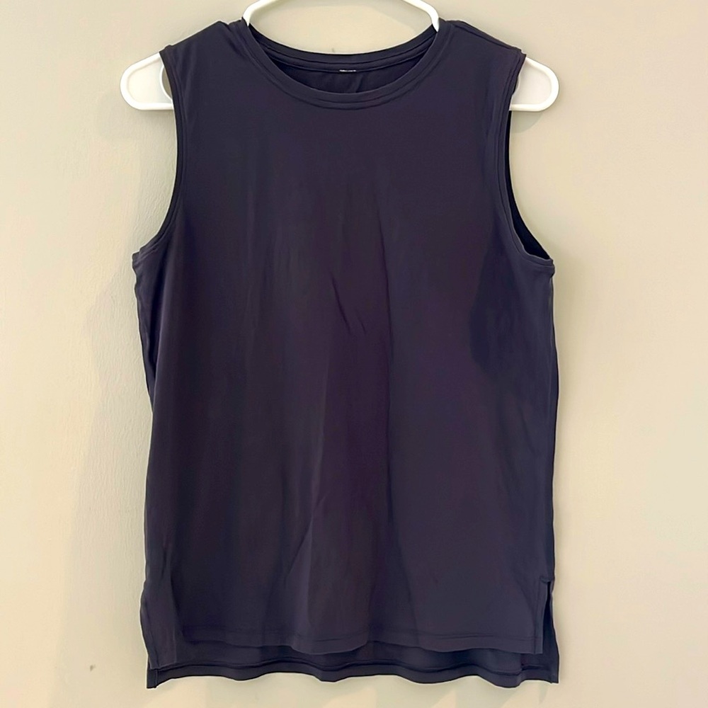 Lululemon Muscle Tank •Size 4